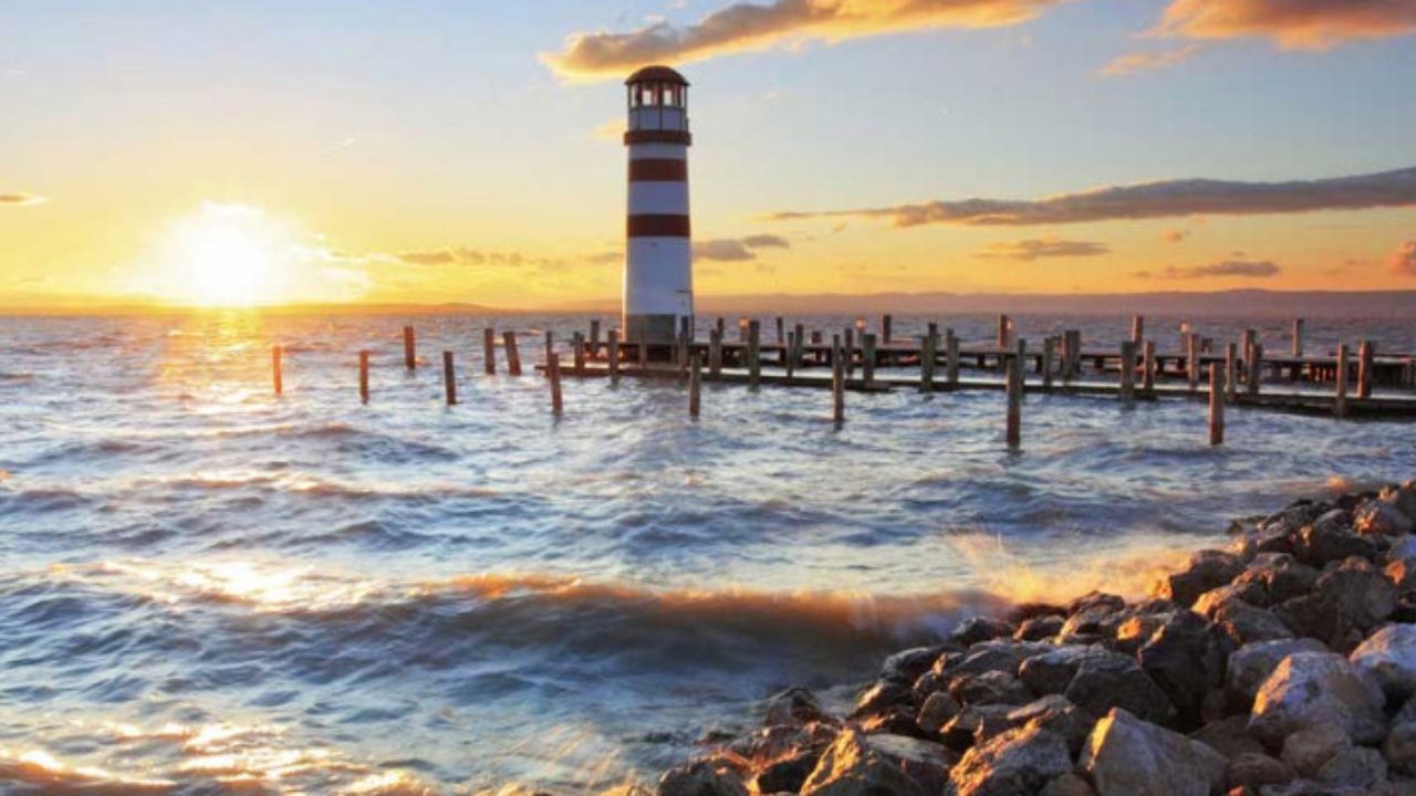 Neusiedlersee wines - picture of the lake